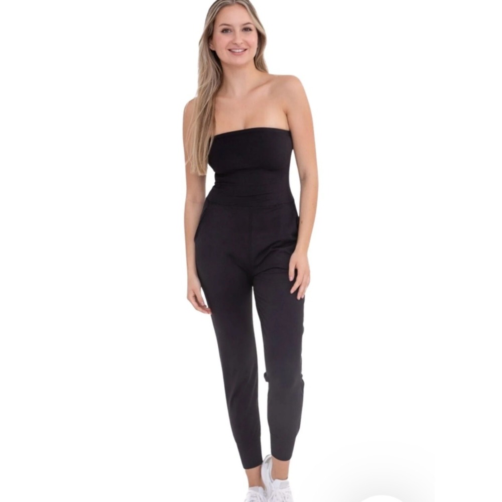 Mono B Womens Black Strapless Jumpsuit Jogger M NWT New athleisure yoga romper